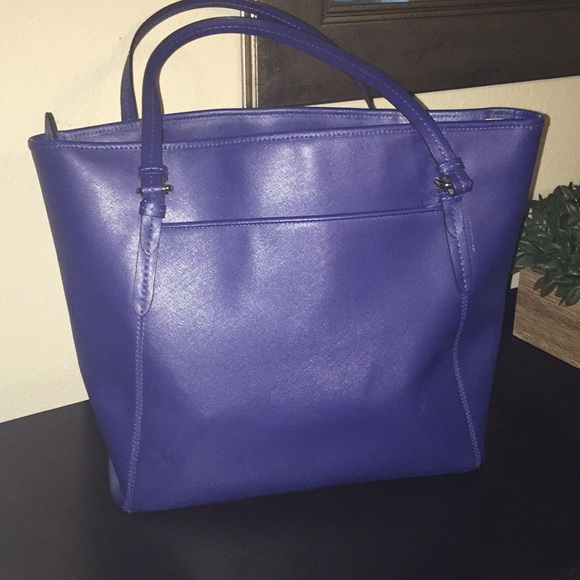 COPY - Coach Tote- royal blue 12x16 - Picture 4 of 8